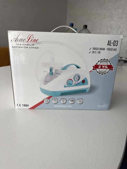 Aspirator chrurgical  portabil ARMO LINE AL-03 (30 L/min)