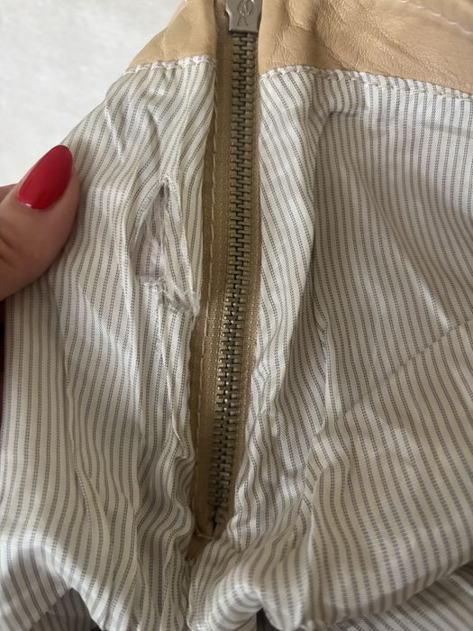 Pinko естствена кожа пола