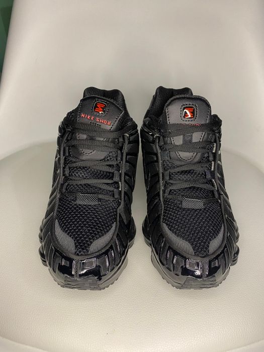 Nike shox Plain Black