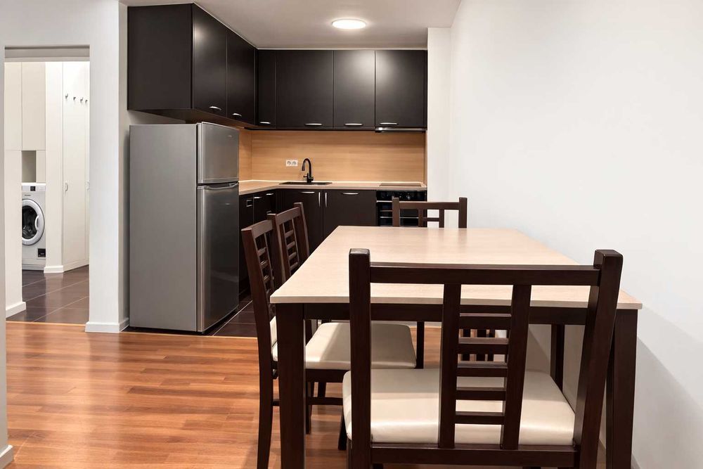 Двустаен ап. под наем в кв. Дружба 2