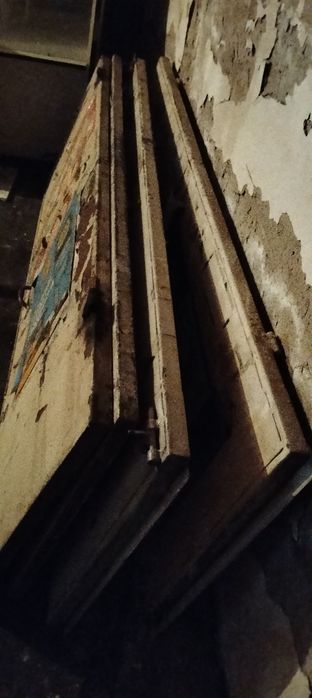 Продам двери разные