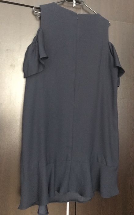 Празнична рокля Mango / черна рокля