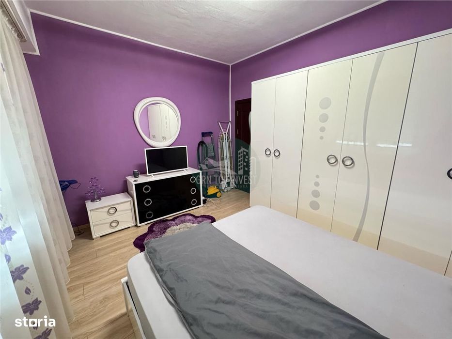 Apartament 2 camere decomandat balcon si parcare Bld Mihai Viteazul