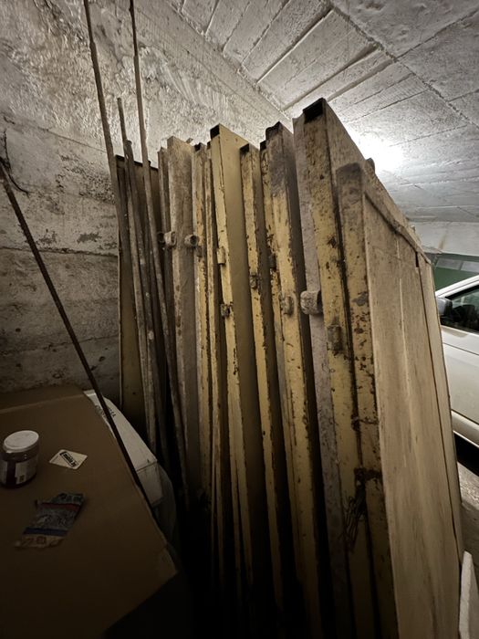 Използвана метална ограда, 25броя пана с размери 200/200 см, ламарина