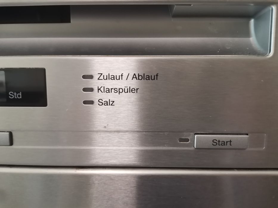 Съдомиялна Miele 60 см инокс