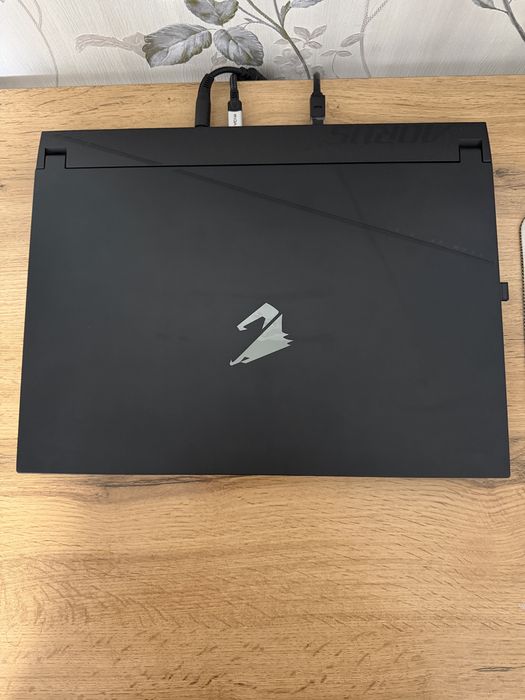 Игрвоой ноутбук Gigabyte