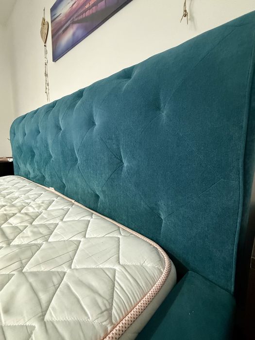 Pat tapițat premium + saltea inclusă - stare foarte bună - Constanța