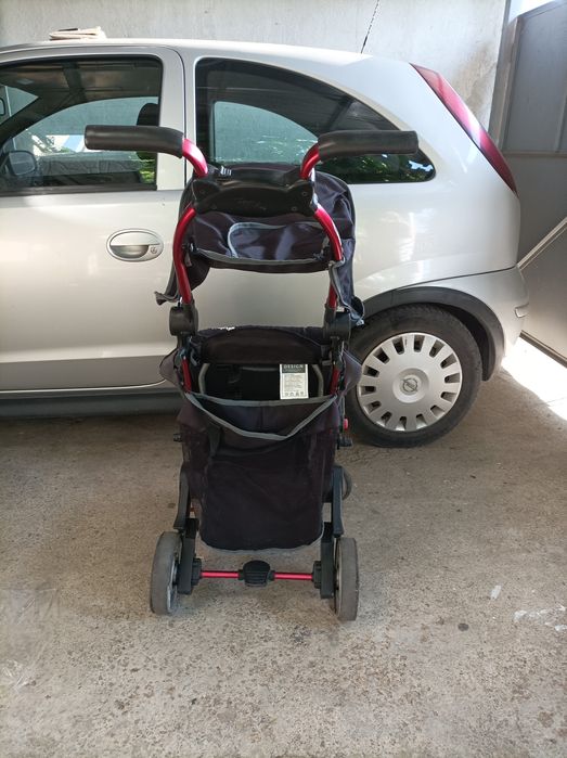 Детска количка - сгъваема