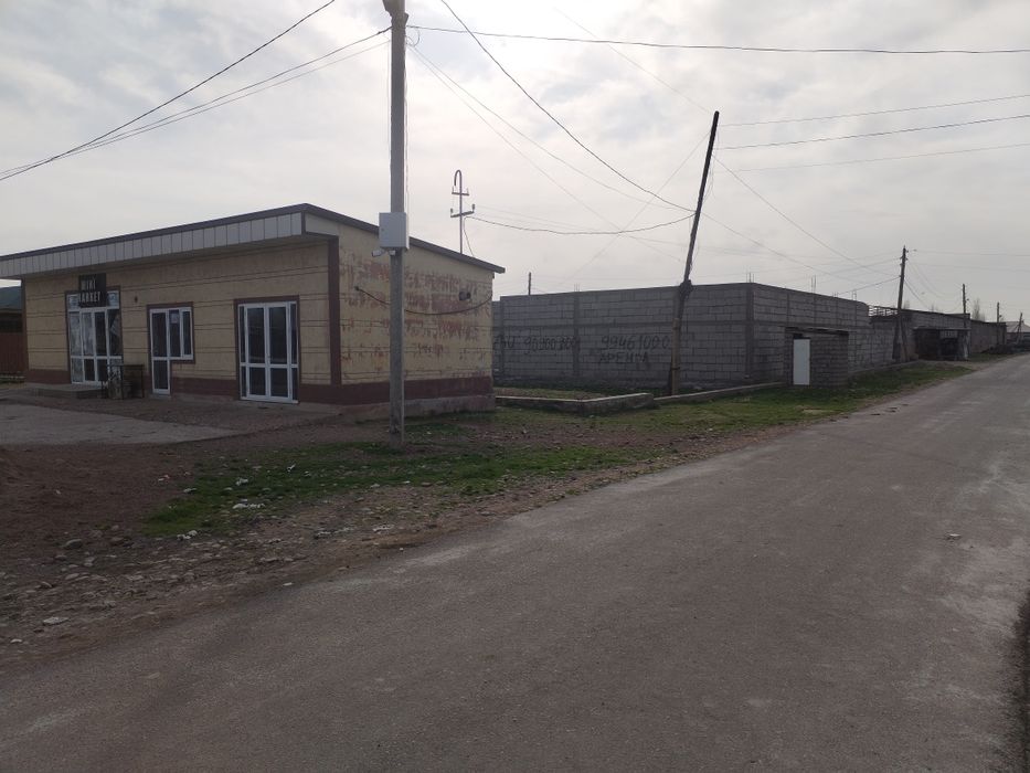 Srochno sotiladi Piskent Keruvchi qishlogi