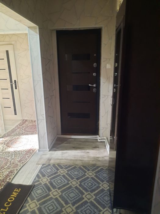 Uy sotiladi Gulistondan