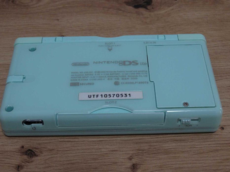 Consola Nintendo DS Lite