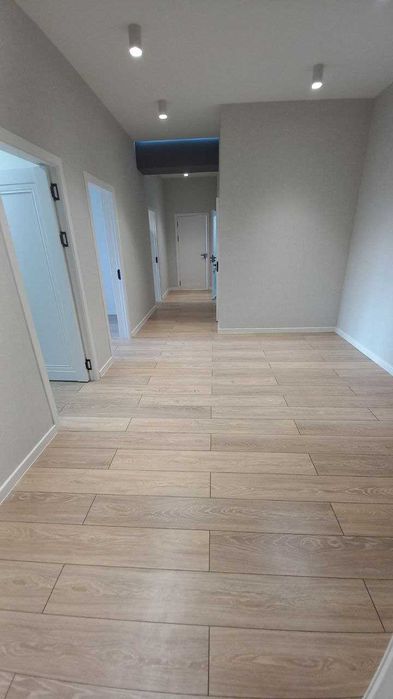 Продается 3х комнатная квартира в новостройке на Юнсабаде 9 квартал.