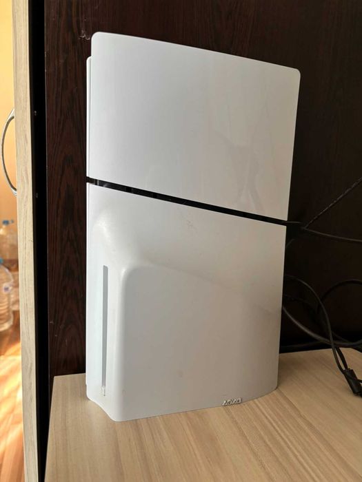 Play Station 5 в отлично състояние
