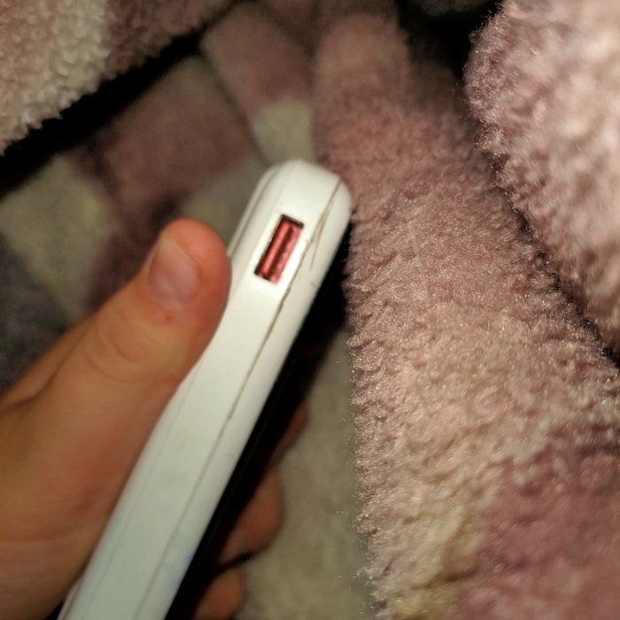 Продам поворбанк  ёмкость 10000мАч