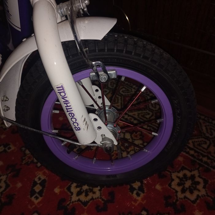 Продаётся новый велосипед.