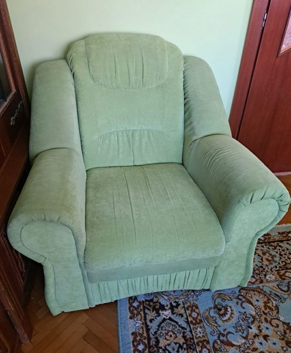 Set canapea 3 locuri+2 fotolii  + canapea 2 locuri