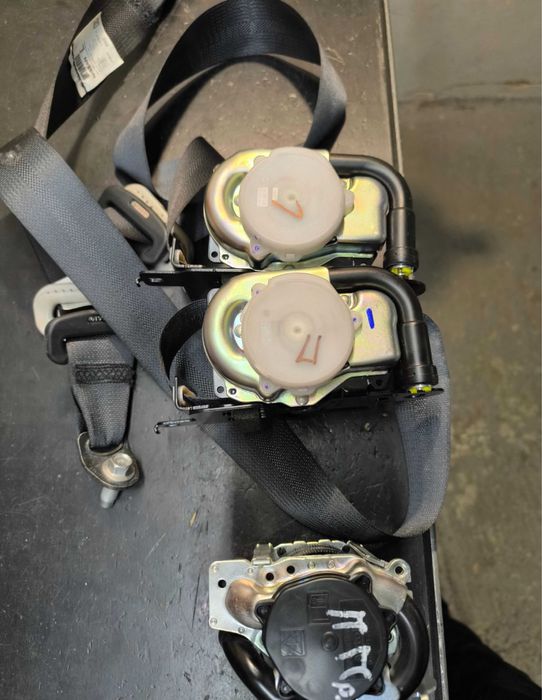 Ремонт,рециклиране,освобождаване и регенериране на предпазни колани