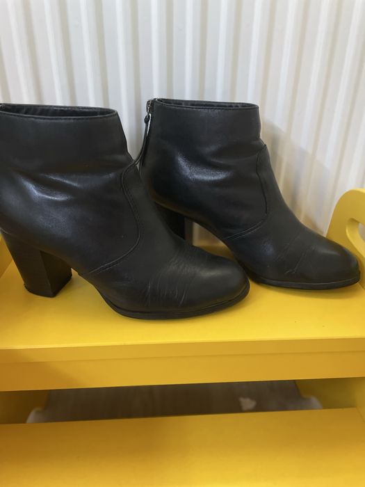 Botine piele marimea 37