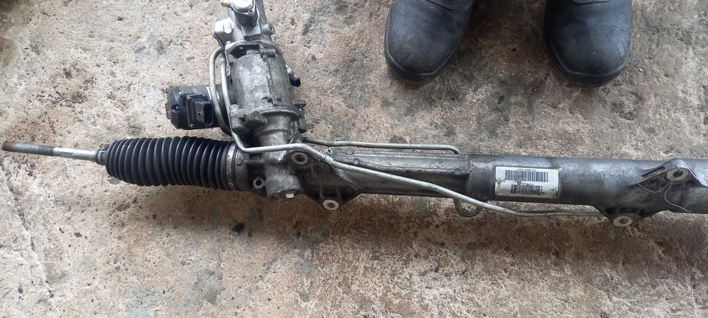 Кормилна рейка за БМВ хикс 5 хикс 6 Е 70 BMW X5 Х6 E70 Е71 Е72 (07-13)