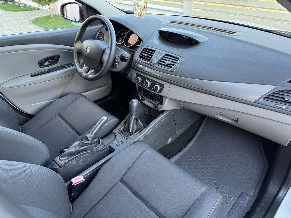 Renault Megane 3 - 1.6 benzina Euro5 Klima - Srare f buna