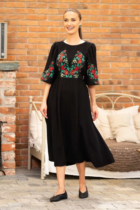 Rochie midi Iiana neagra marimea M