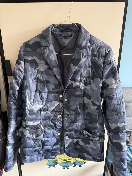 Tommy Hilfiger-пролетно яке