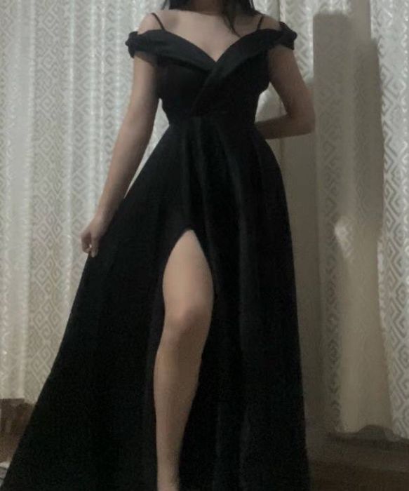 вечернее атласное платье