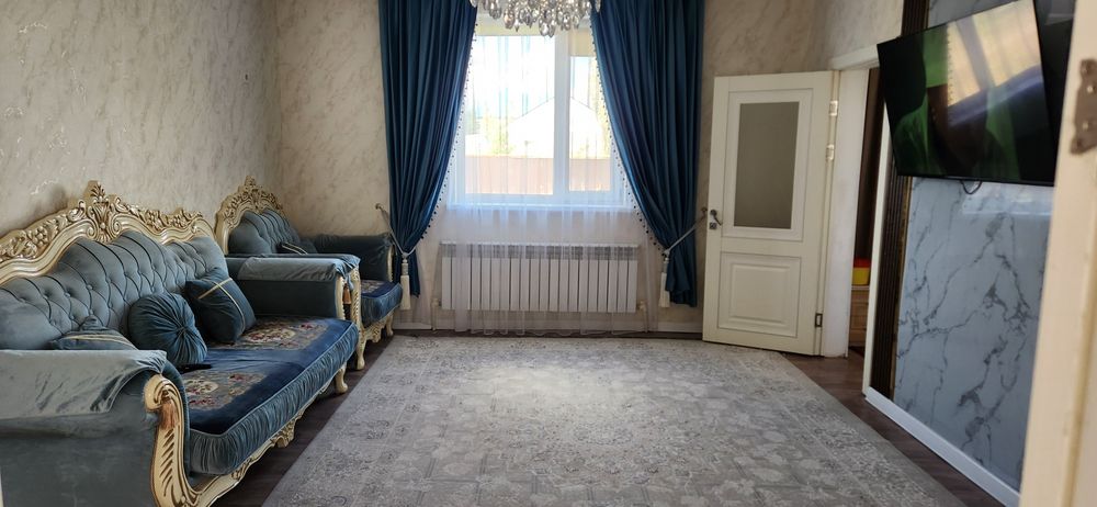 Продам мансардный дом 170кв