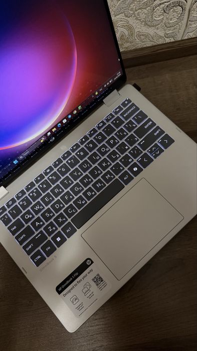 HP OmniBook 5 Flip Laptop 14