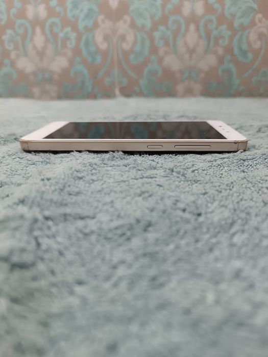 Редми 4а в рабочем состоянии