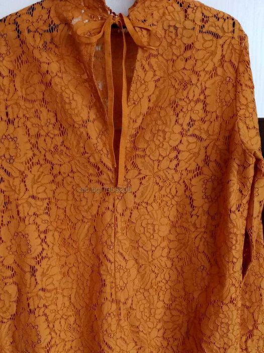Официална оранжева дантелена рокля