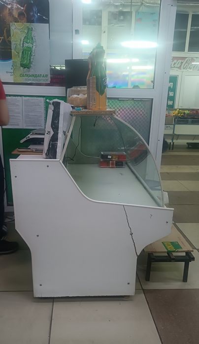 Холодильник на запчать