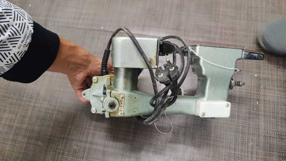 Машинка для зашивания мешков