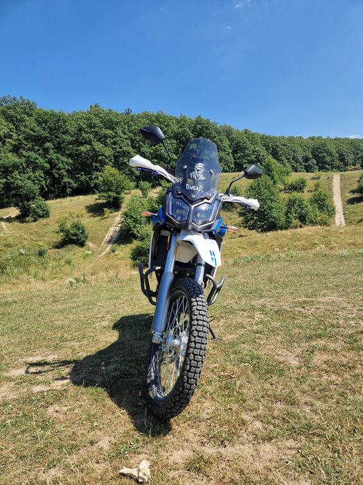 Voge 300 Rally similar Honda CRF 300 Rally