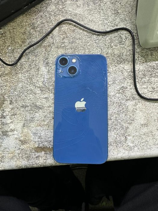 Iphone 13 81% аккум