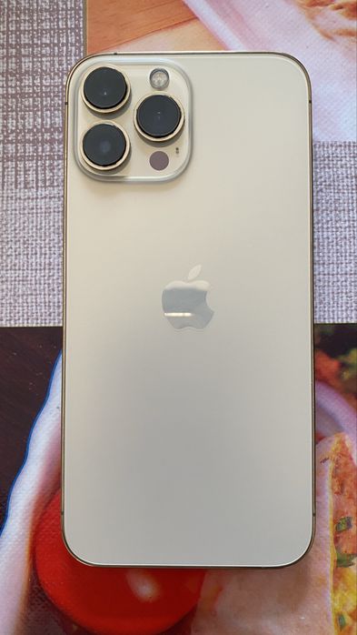 Iphone 13 pro max gold 128 ochilmagan hech qayeri almashmagan