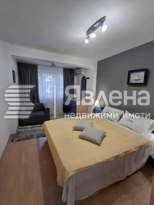 Дава се под наем  в Варна, Базар Левски - 120 кв.м за 818 € - Снимка #5