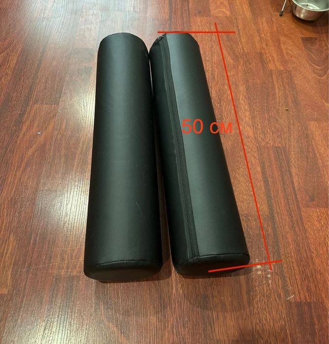 Валик подушка на кушетку