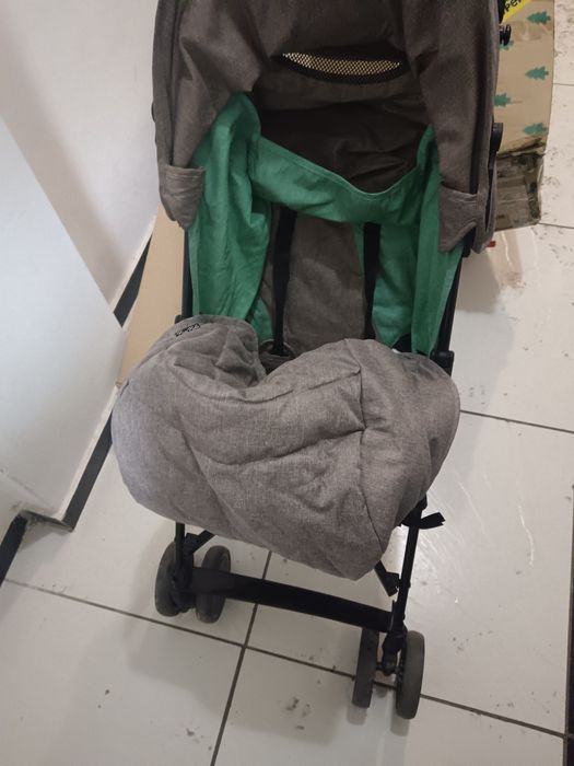 Продам прогулучьную коляску