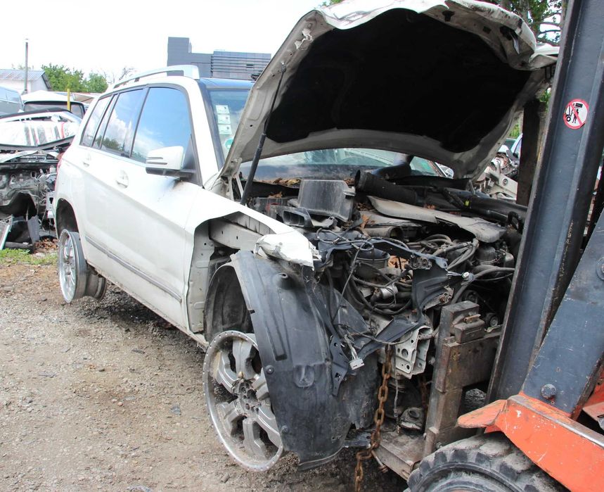 Mercedes-Benz GLK 350 бензин  Мерседес Бенц – за части