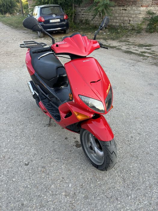 Peugeot Speedfight 1