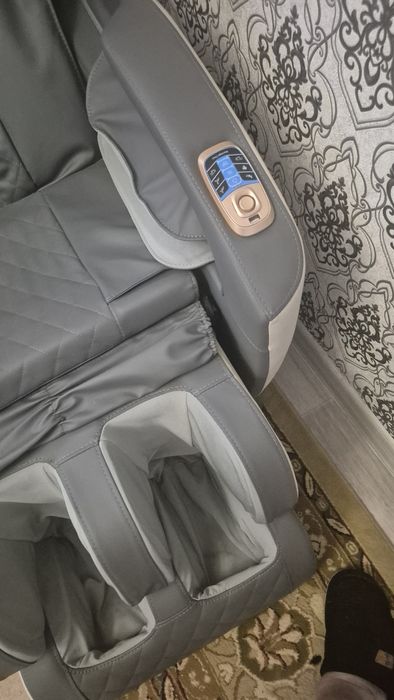 Массажное кресло