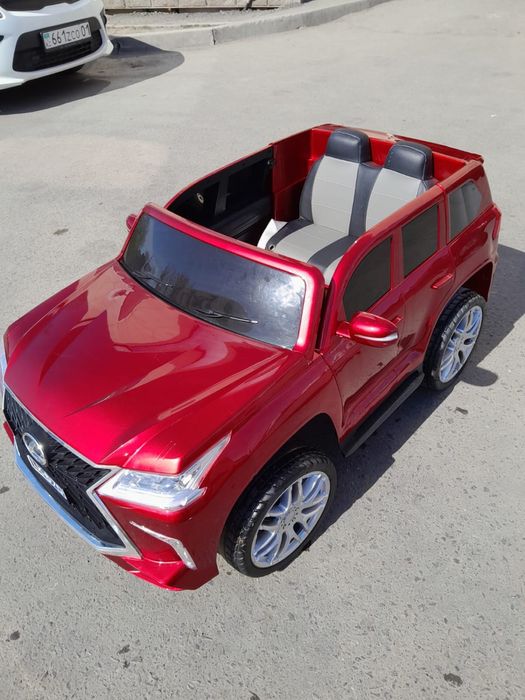 детский электромобиль Lexus LX 570