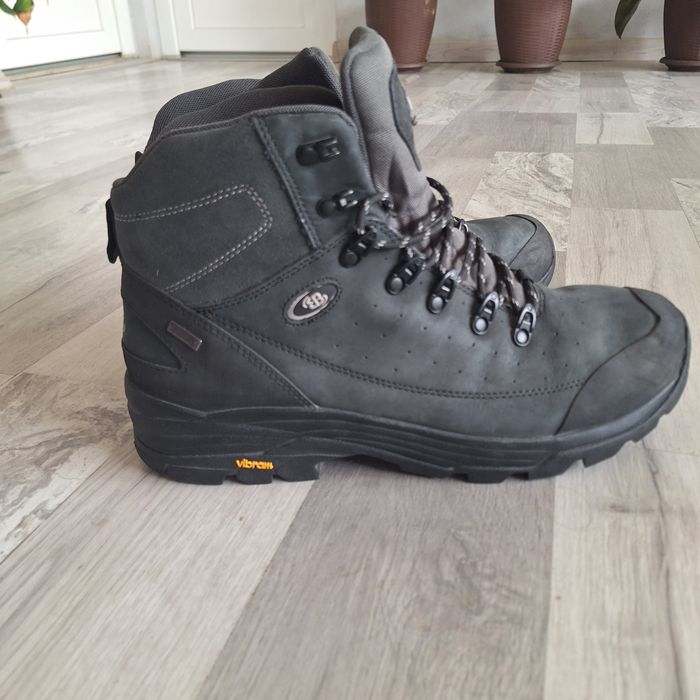 Brutting Mount Tanaga talpa vibram nr  46