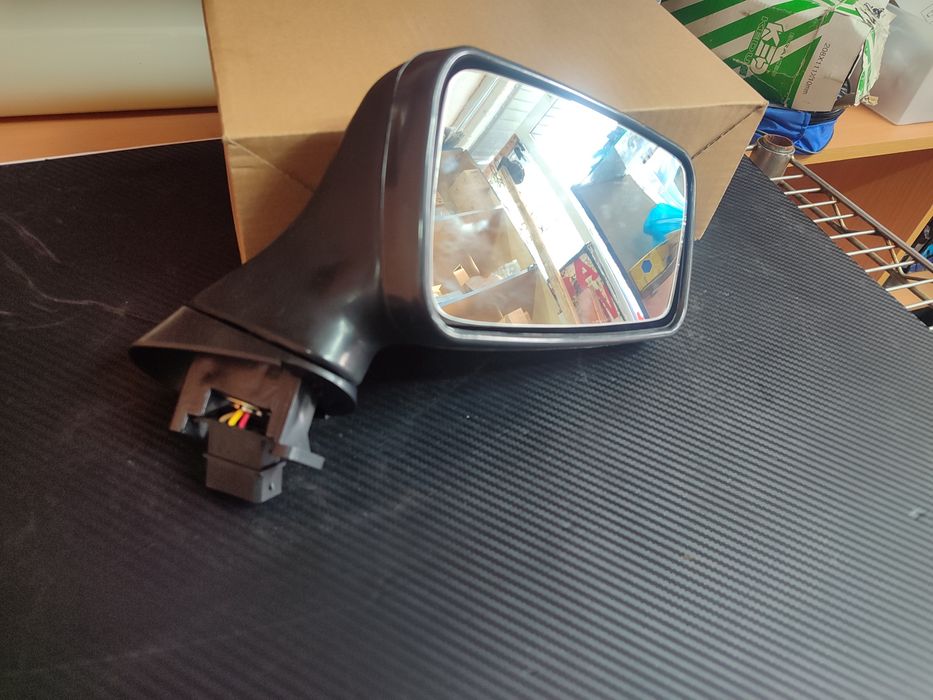 Боковые зеркала на Ауди 80 Б3 Б4