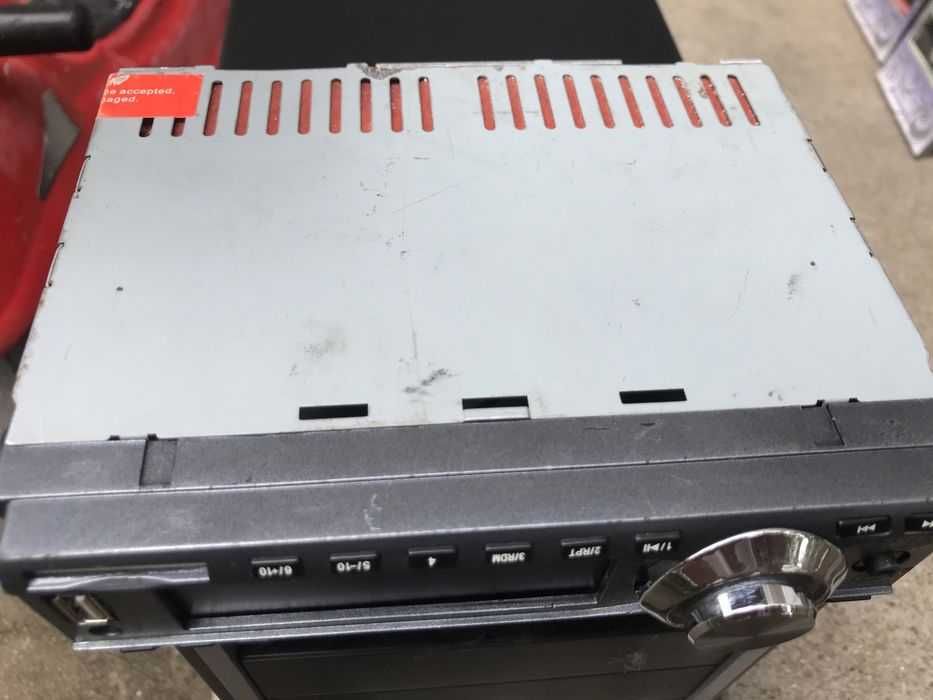 ХИТ! радио  за кола STC - 3000U, USB, SD, 4 x 50W