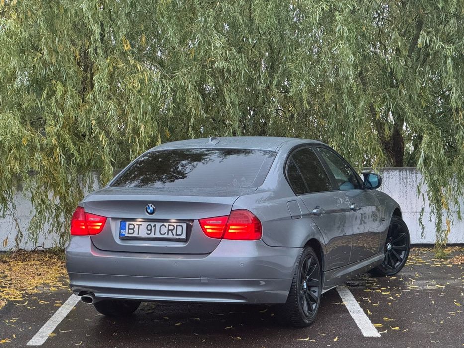 BMW 320 2009 facelift