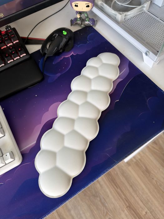 Logitech G715 TKL – безжична механична клавиатура, бяла