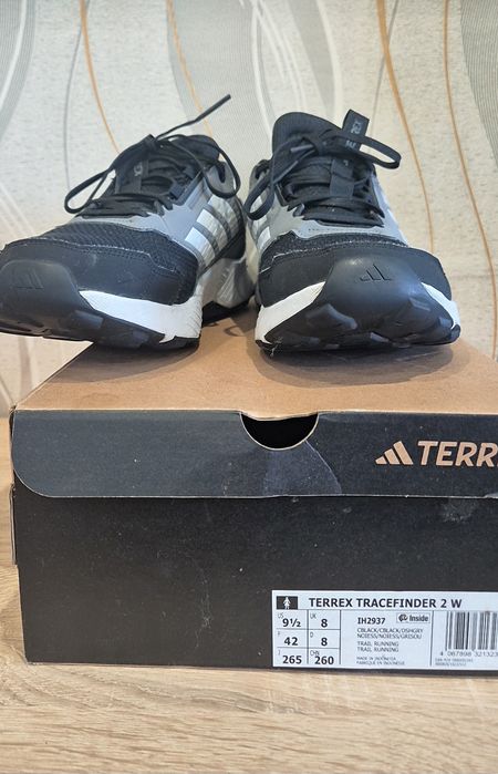 ADIDAS Обувки Tracefinder