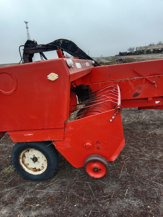 Продам прес подборщик Cipma224